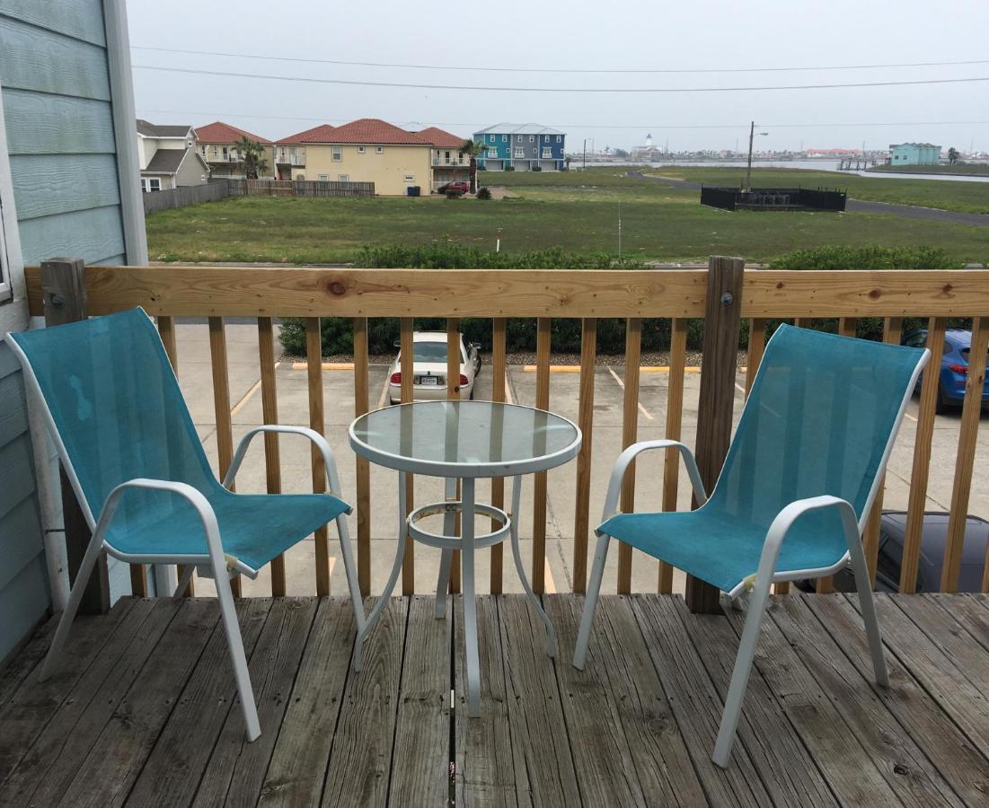 Corpus Christi-Padre Island Condo Is Walking Distance To Beach By Mustang Island, Sleeps Four, 2025 Traveler Award, Winter Rates Buitenkant foto